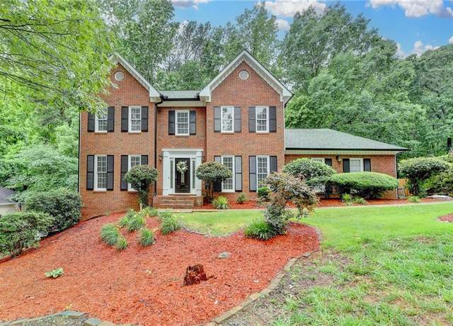 Property at 2530 Ashbourne Dr, Lawrenceville, GA 30043, 5 beds, 3.5 baths