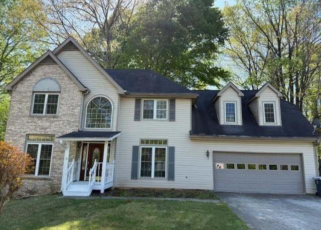 Property at 311 Indus Ln, Lawrenceville, GA 30044, 4 beds, 2.5 baths