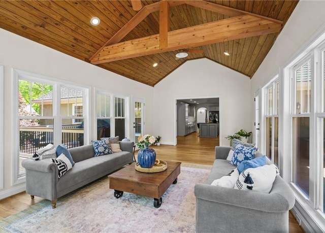 Property at 4340 Hadaway Rd NW, Kennesaw, GA 30152, 4 beds, 5 baths