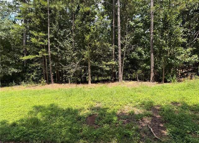 Property at 658 Dovie Pl, Lawrenceville, GA 30046