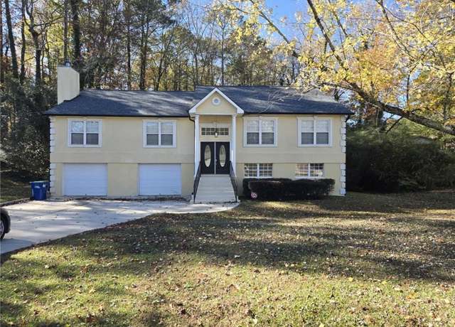 Property at 5005 Dublin Dr, South Fulton, GA 30331, 3 beds, 2.5 baths