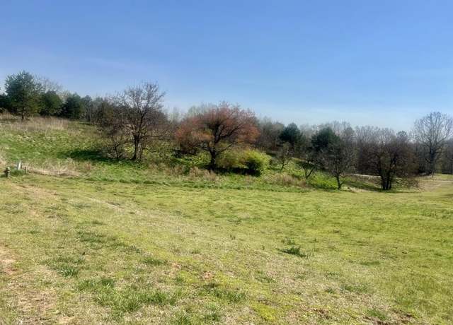 Property at 13 Night Hawk Dr, Baldwin, GA 30511