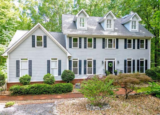 Property at 120 Majesty Ln, Fayetteville, GA 30215, 4 beds, 3.5 baths