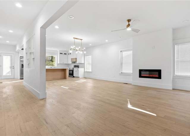 Property at 1557 Alder Ct SE, Atlanta, GA 30317, 4 beds, 3.5 baths