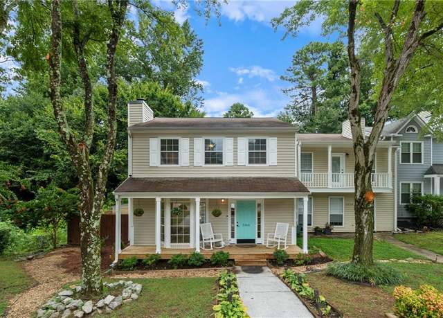 Property at 5160 Afton Way SE, Smyrna, GA 30080, 2 beds, 2.5 baths