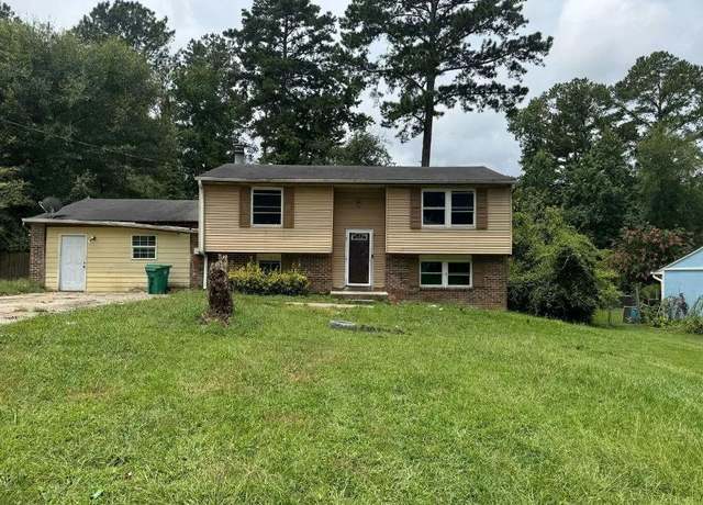 Property at 3591 Bramblevine Cir, Lithonia, GA 30038, 4 beds, 2 baths