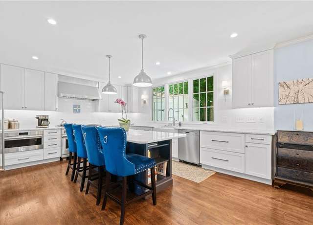 Property at 970 Lindbergh Dr NE, Atlanta, GA 30324, 2 beds, 1 bath