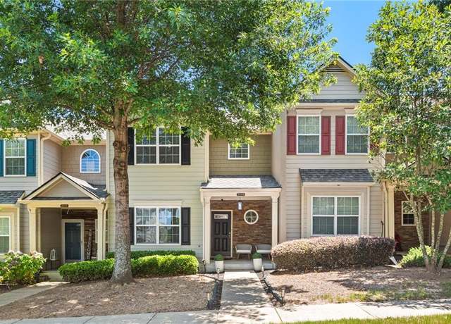 Property at 2449 Suwanee Pointe Dr, Lawrenceville, GA 30043, 3 beds, 3 baths