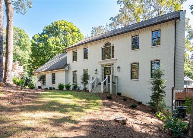 Property at 4199 Summit Way, Marietta, GA 30066, 5 beds, 3.5 baths