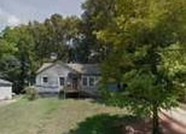 Property at 1369 Bluefield Dr SW, Atlanta, GA 30310, 3 beds, 1 bath