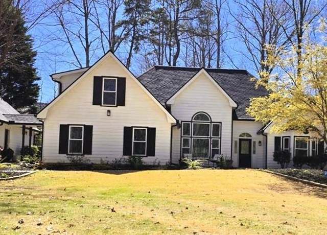 Property at 469 Quail Creek Dr, Monroe, GA 30656, 4 beds, 4 baths