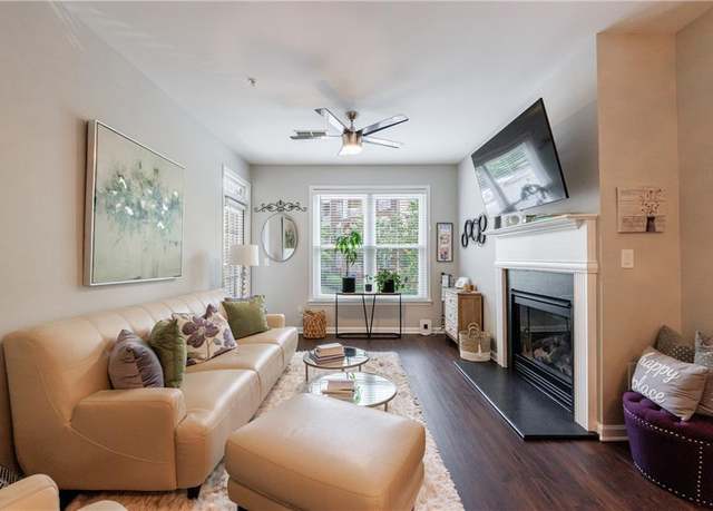 Property at 3150 Woodwalk Dr SE #2204, Atlanta, GA 30339, 2 beds, 2 baths