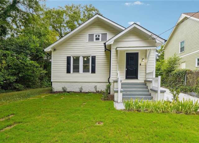 Property at 1382 Elizabeth Ln, Atlanta, GA 30344, 3 beds, 2 baths