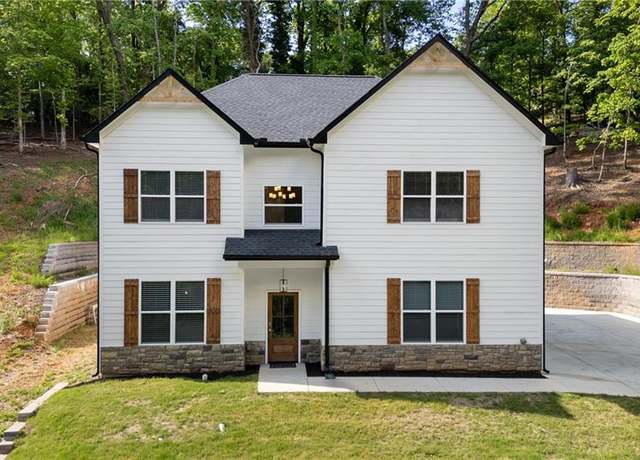 Property at 830 Dixon Dr, Gainesville, GA 30501, 5 beds, 3 baths