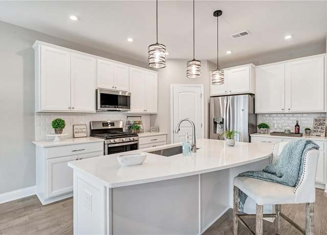 Property at 242 Aspen Way, Dallas, GA 30157, 2 beds, 2 baths