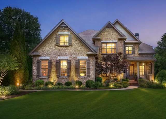 Property at 2953 Kings Walk Ave, Marietta, GA 30062, 6 beds, 5.5 baths
