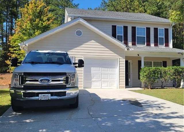 Property at 10221 Deep Creek Pl, Union City, GA 30291, 4 beds, 3 baths
