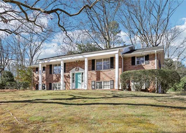 Property at 1426 Diamond Head Dr, Decatur, GA 30033, 4 beds, 3 baths