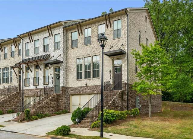 Property at 687 Avondale Creek Dr, Decatur, GA 30032, 3 beds, 3.5 baths