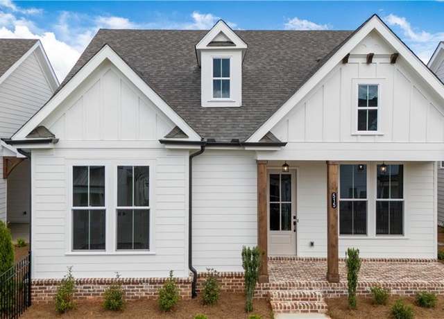 Property at 515 Godfrey Dr, Cumming, GA 30040, 3 beds, 2 baths