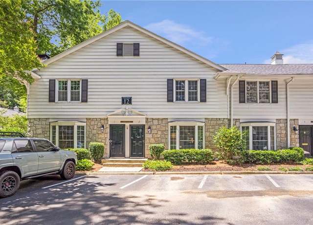 Property at 136 Peachtree Memorial Dr NW Unit 8-2, Atlanta, GA 30309, 2 beds, 1.5 baths