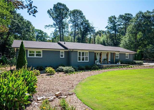Property at 1616 Lancaster Dr, Marietta, GA 30066, 3 beds, 2 baths