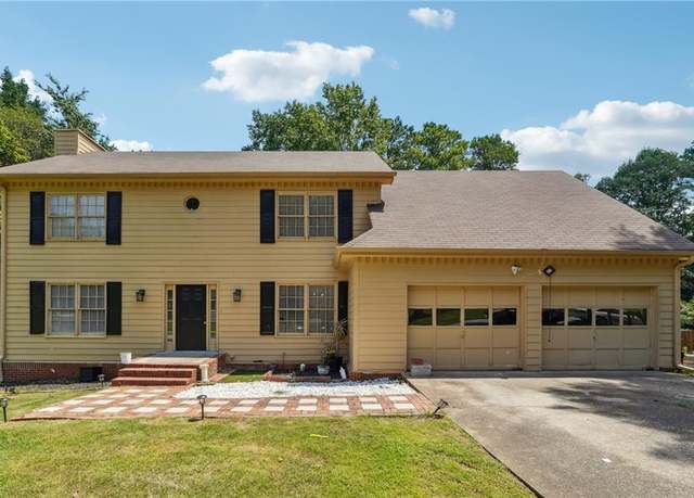 Property at 978 Gwens Trl SW, Lilburn, GA 30047, 4 beds, 2.5 baths