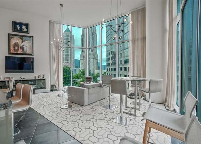 Property at 1080 Peachtree St NE #703, Atlanta, GA 30309, 2 beds, 2.5 baths