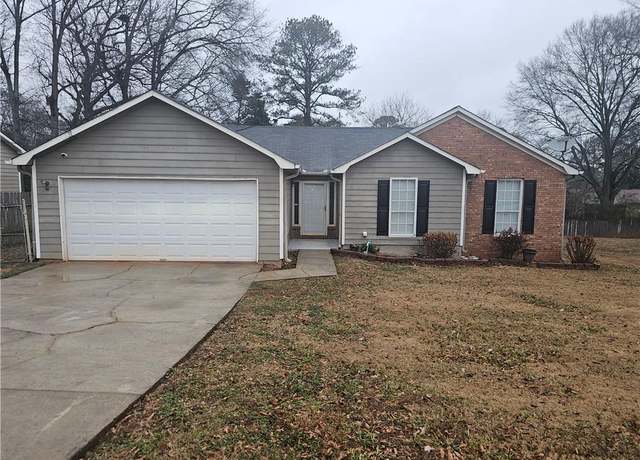 Property at 3684 Paddington Trl, Rex, GA 30273, 3 beds, 2 baths