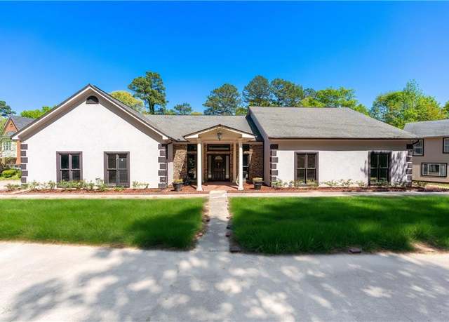 Property at 2320 Copper Trail Ln, Buford, GA 30519, 4 beds, 3.5 baths