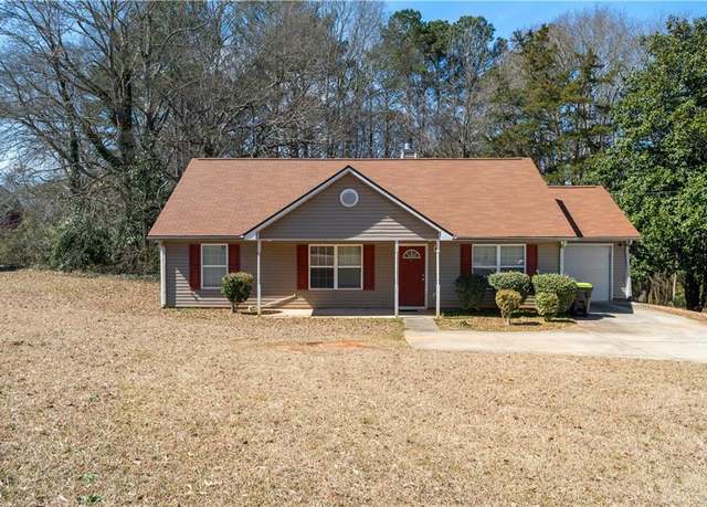 Property at 131 Tye St, Stockbridge, GA 30281, 3 beds, 2 baths