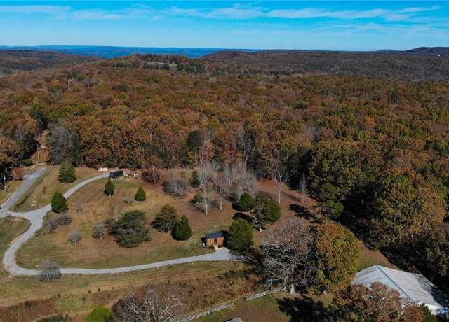 Property at 10 Cloudland Canyon Dr, Rising Fawn, GA 30738