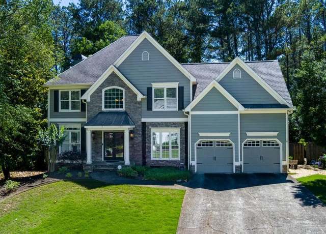 Property at 2015 Towne Lake Hls W, Woodstock, GA 30189, 5 beds, 3.5 baths