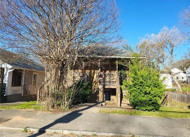Property at 374 Griffin St NW, Atlanta, GA 30314, 4 beds, 4 baths