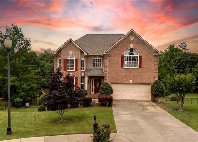 Property at 638 Glen Valley Way, Dacula, GA 30019, 4 beds, 2.5 baths