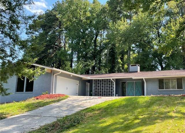 Property at 2311 Springside Ln, Decatur, GA 30032, 3 beds, 2 baths