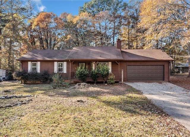 Property at 175 Highland Cir, Mcdonough, GA 30253, 3 beds, 2 baths