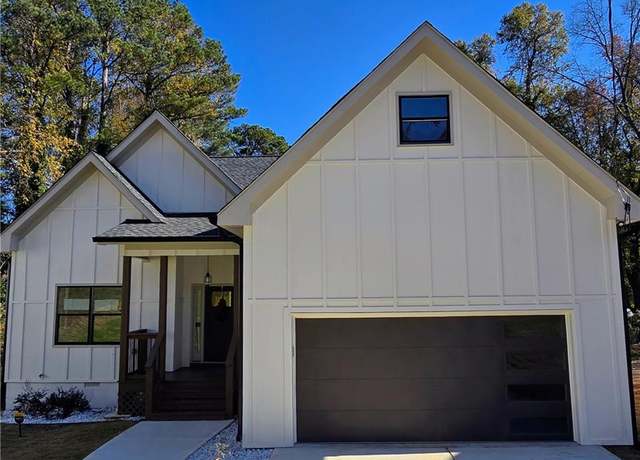 Property at 2152 Castlewood St, East Point, GA 30344, 4 beds, 2.5 baths