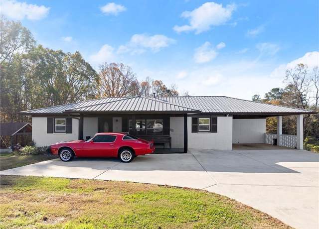Property at 5042 Hopewell Rd, Murrayville, GA 30564, 5 beds, 3 baths