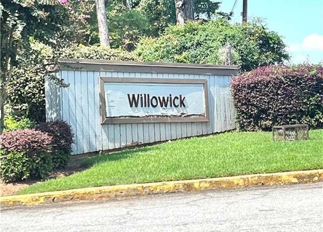 Property at 91 Willowick, Lithonia, GA 30058, 3 beds, 2 baths