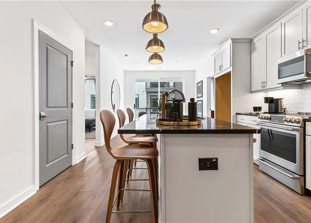 Property at 388 Pratt Dr SE #2123, Atlanta, GA 30315, 2 beds, 2 baths