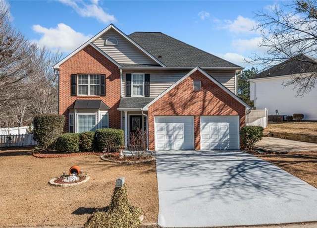 Property at 2885 Field Spring Dr, Lithonia, GA 30058, 3 beds, 2.5 baths