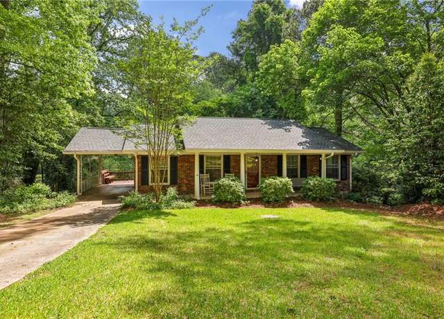 Property at 2381 Woodacres Rd, Atlanta, GA 30345, 3 beds, 2 baths