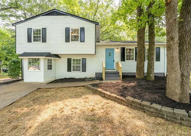 Property at 4510 Virginia Ave NW, Kennesaw, GA 30144, 3 beds, 2 baths