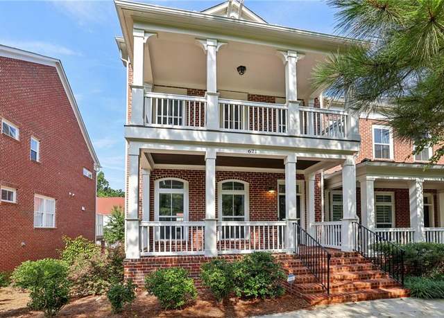 Property at 671 Brennan Dr, Decatur, GA 30033, 4 beds, 3.5 baths
