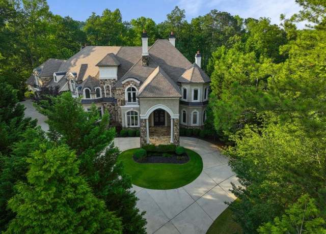 Property at 13560 Blakmaral Ln, Milton, GA 30004, 6 beds, 8.5 baths