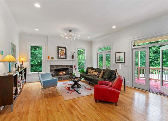 Property at 453 Carter Ave SE, Atlanta, GA 30317, 5 beds, 4 baths