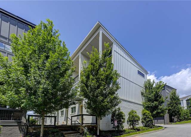 Property at 900 Brees Ct, Atlanta, GA 30318, 2 beds, 2 baths