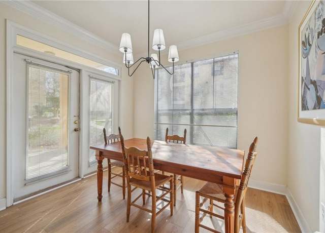 Property at 3777 Peachtree Rd NE #1007, Atlanta, GA 30319, 2 beds, 2 baths