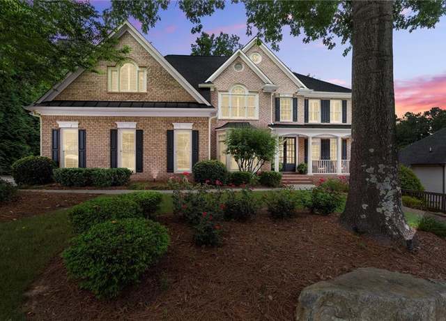 Property at 402 Greyfield Dr, Canton, GA 30115, 5 beds, 5 baths